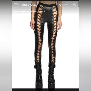 Dollskill lace up leggings